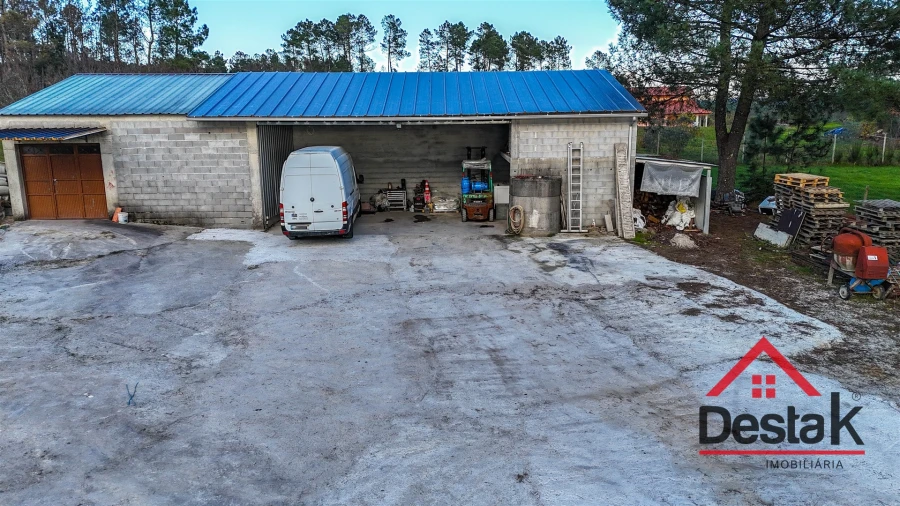 Moradia T4 para Venda em Ferreira de Aves Foto 76