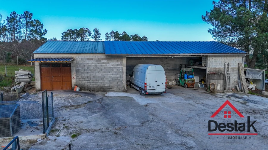 Moradia T4 para Venda em Ferreira de Aves Foto 79