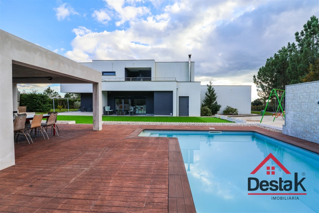 Moradia T4 para Venda em Ferreira de Aves Foto 41