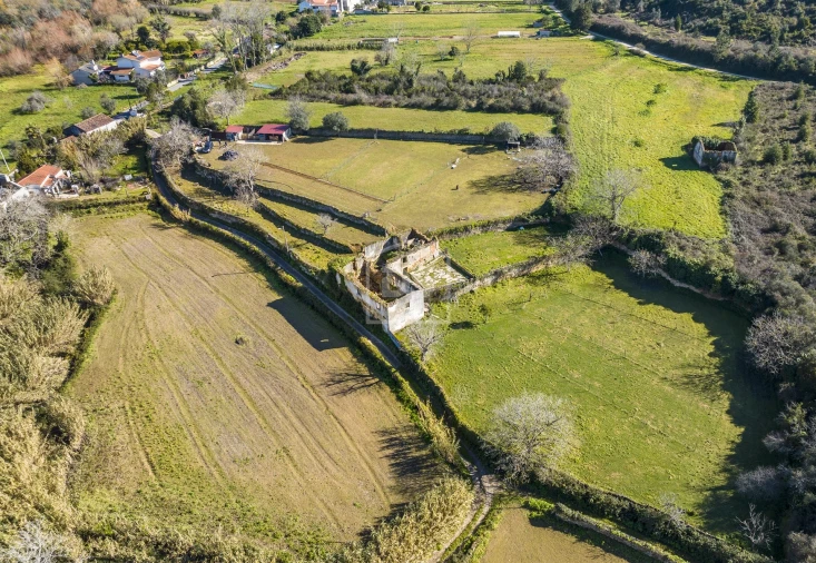 Quinta T5 para Venda em Cernache Foto 26