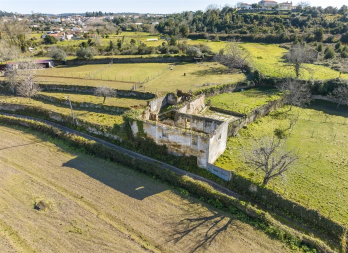 Quinta T5 para Venda em Cernache Foto 6
