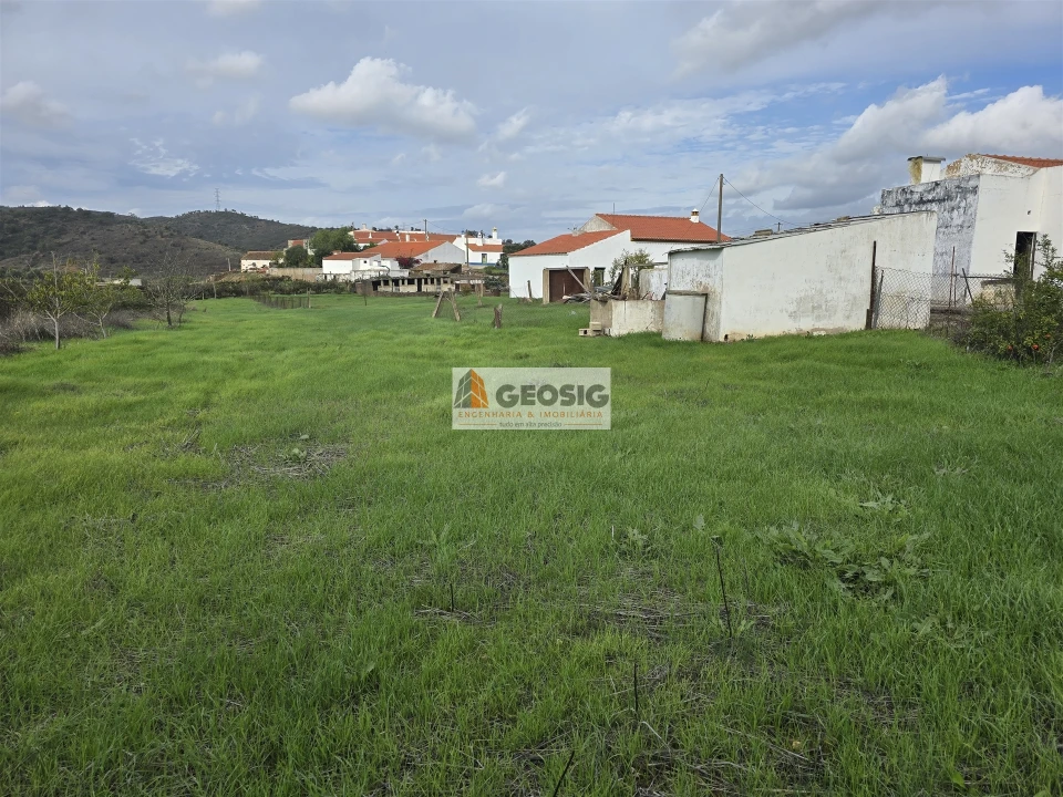 Moradia T3 para Venda em Ameixial Foto 20