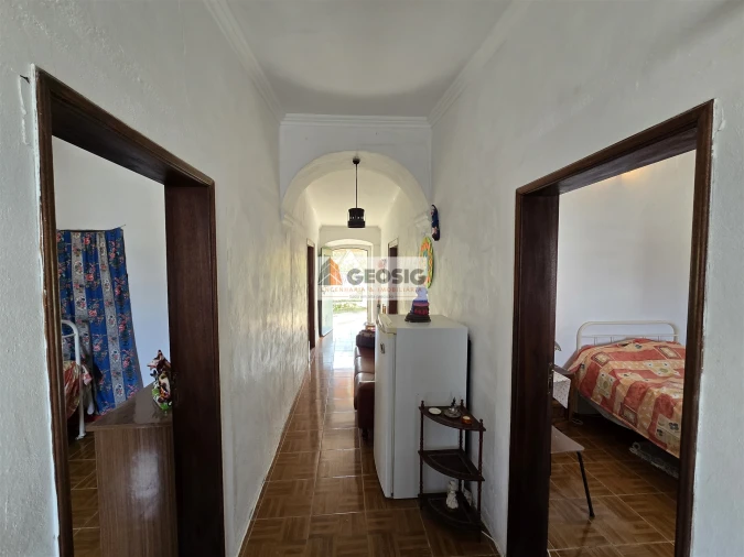 Moradia T3 para Venda em Ameixial Foto 8