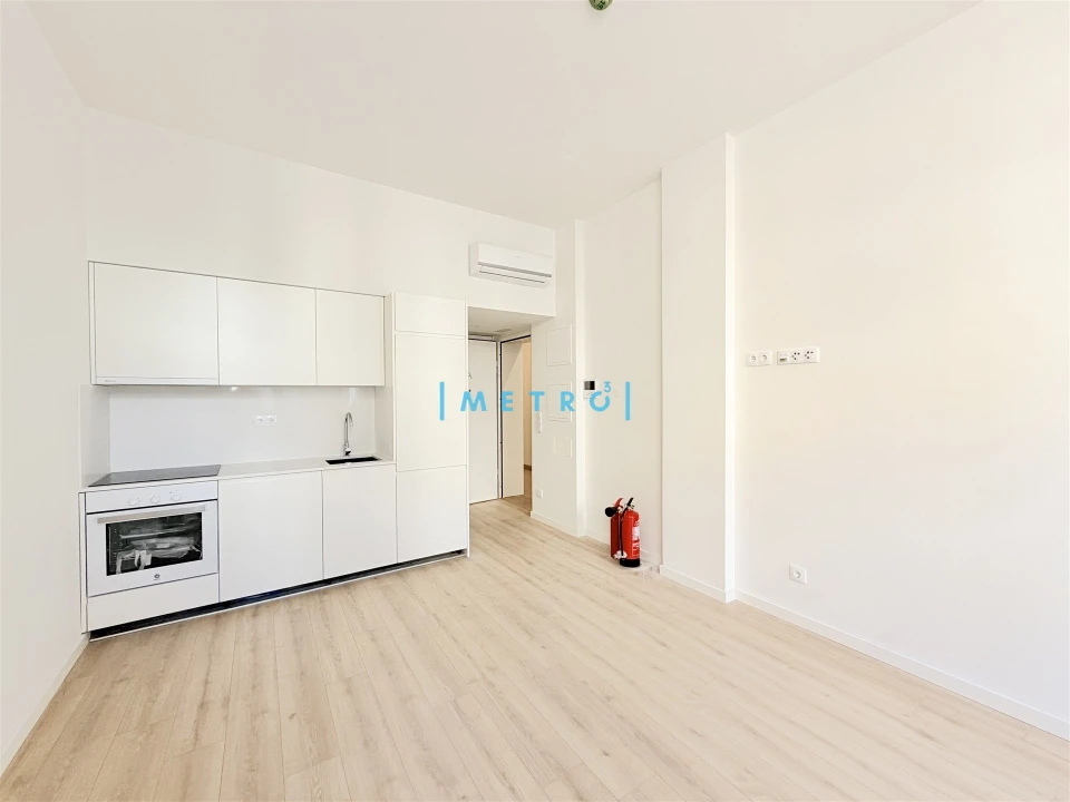 Apartamento T0 para Venda em Paranhos Foto 7