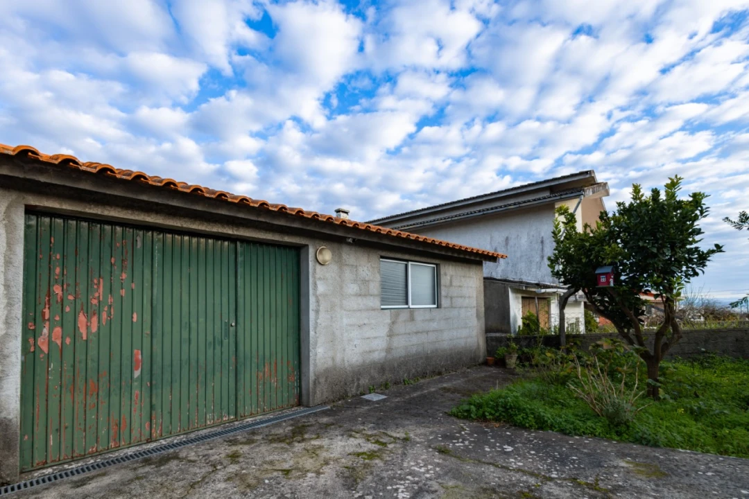 Moradia T4 para Venda em Carapinheira Foto 40