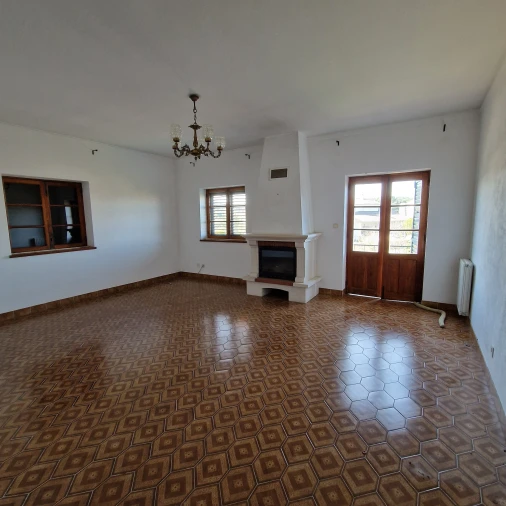 Moradia T2 para Venda em Ribeira de Nisa e Carreiras Foto 9