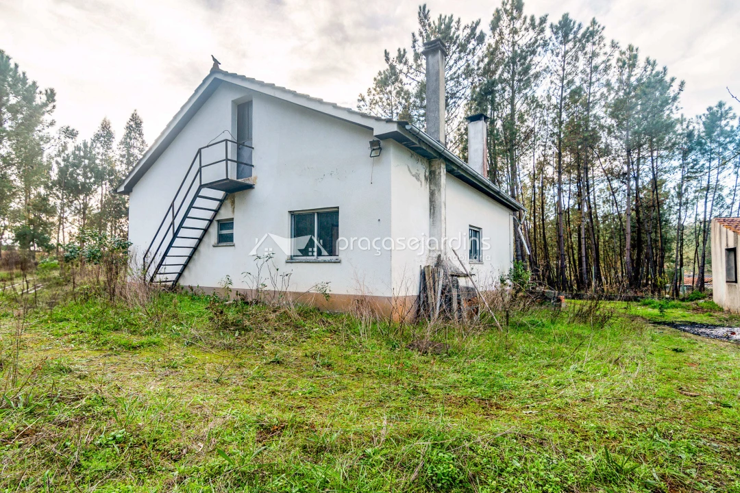 Moradia T3 para Venda em Rio de Couros e Casal dos Bernardos Foto 20