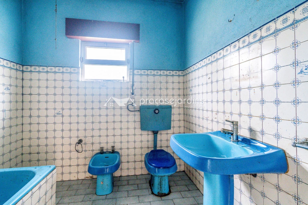 Moradia T3 para Venda em Rio de Couros e Casal dos Bernardos Foto 10