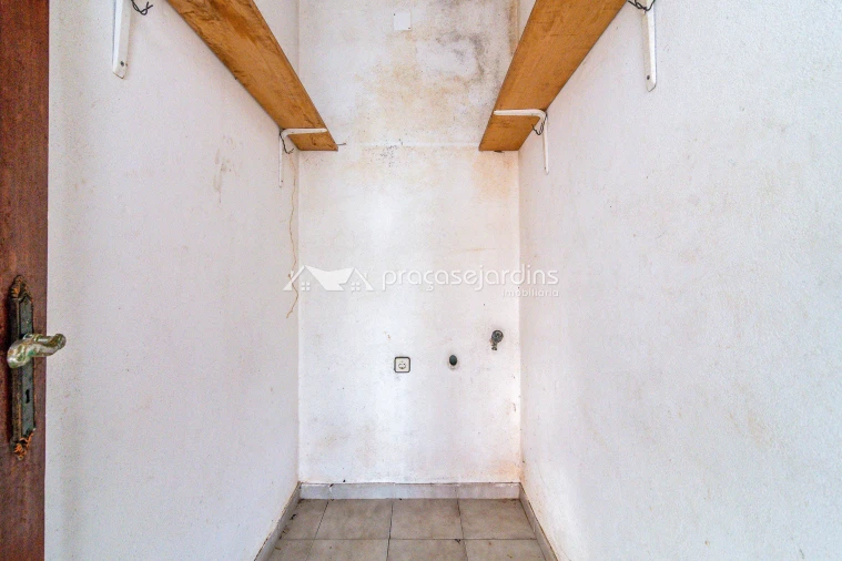 Moradia T3 para Venda em Rio de Couros e Casal dos Bernardos Foto 16