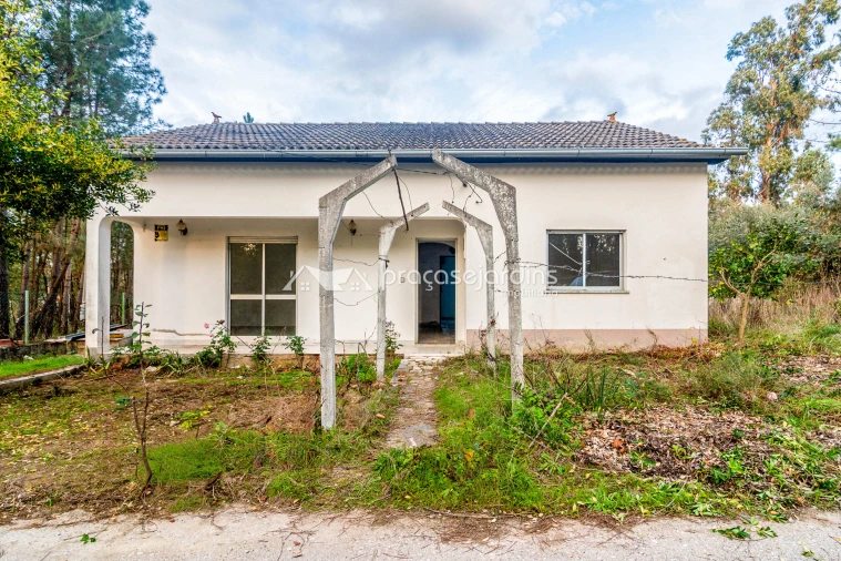 Moradia T3 para Venda em Rio de Couros e Casal dos Bernardos Foto 3