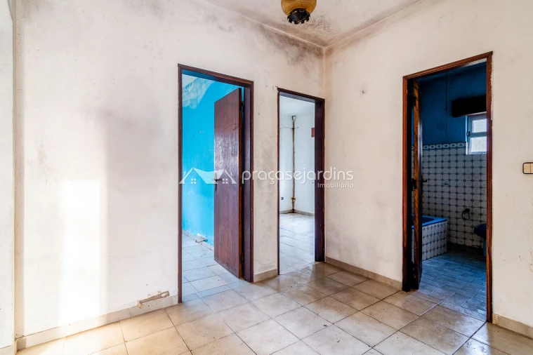 Moradia T3 para Venda em Rio de Couros e Casal dos Bernardos Foto 19