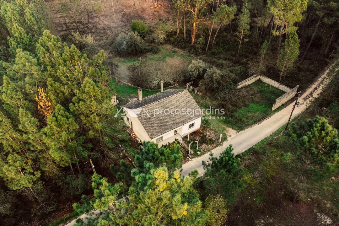 Moradia T3 para Venda em Rio de Couros e Casal dos Bernardos Foto 2