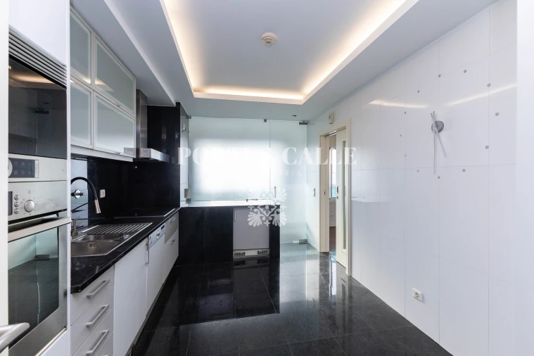 Apartamento T4 para Venda em Ramalde Foto 17