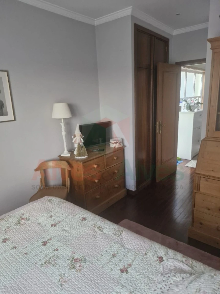 Moradia T4 para Venda em Moreira Foto 18