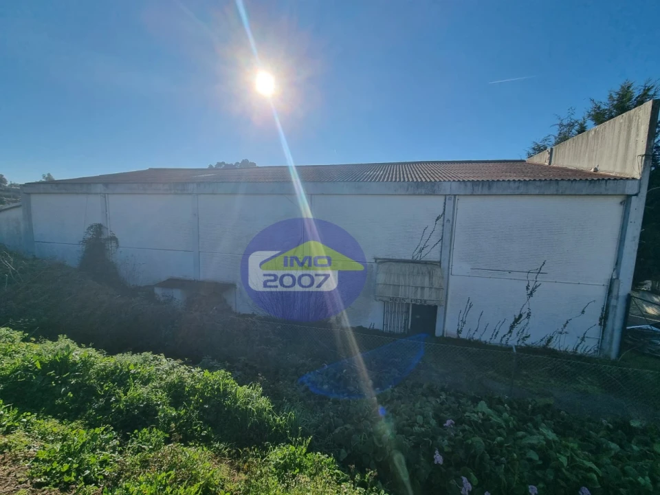 Armazém para Venda em Escapães Foto 36