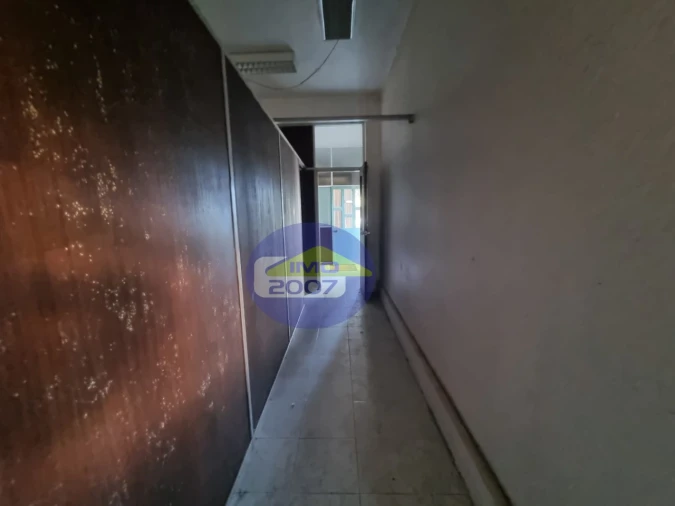 Armazém para Venda em Escapães Foto 33