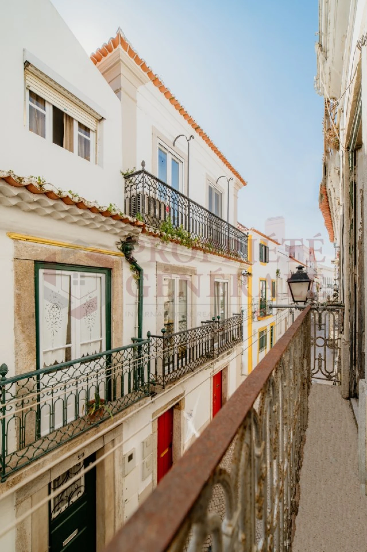 Loja para Venda em Santa Maria do Castelo e Santiago e Santa Susana Foto 2