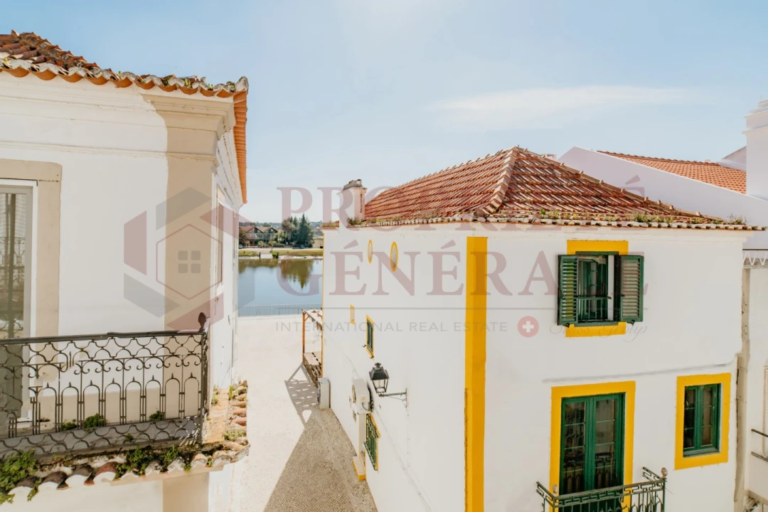 Loja para Venda em Santa Maria do Castelo e Santiago e Santa Susana Foto 4