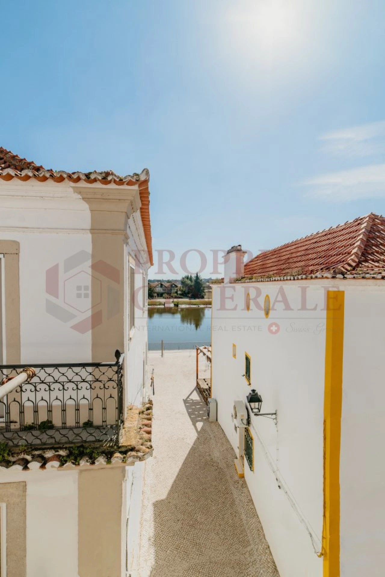 Loja para Venda em Santa Maria do Castelo e Santiago e Santa Susana Foto 7
