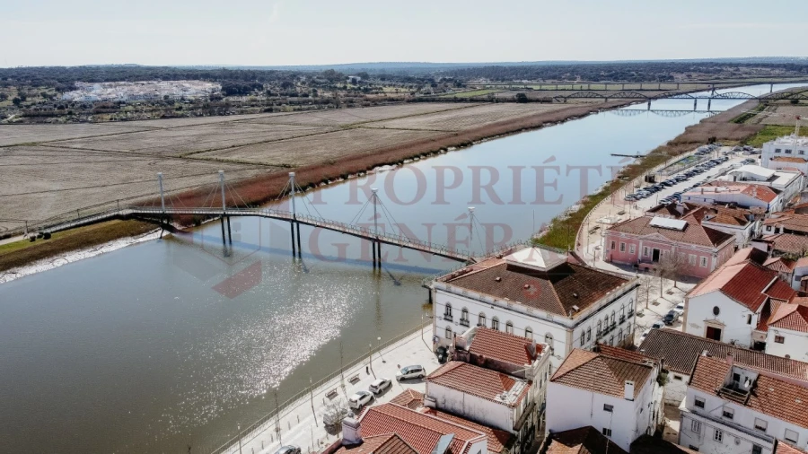 Loja para Venda em Santa Maria do Castelo e Santiago e Santa Susana Foto 8