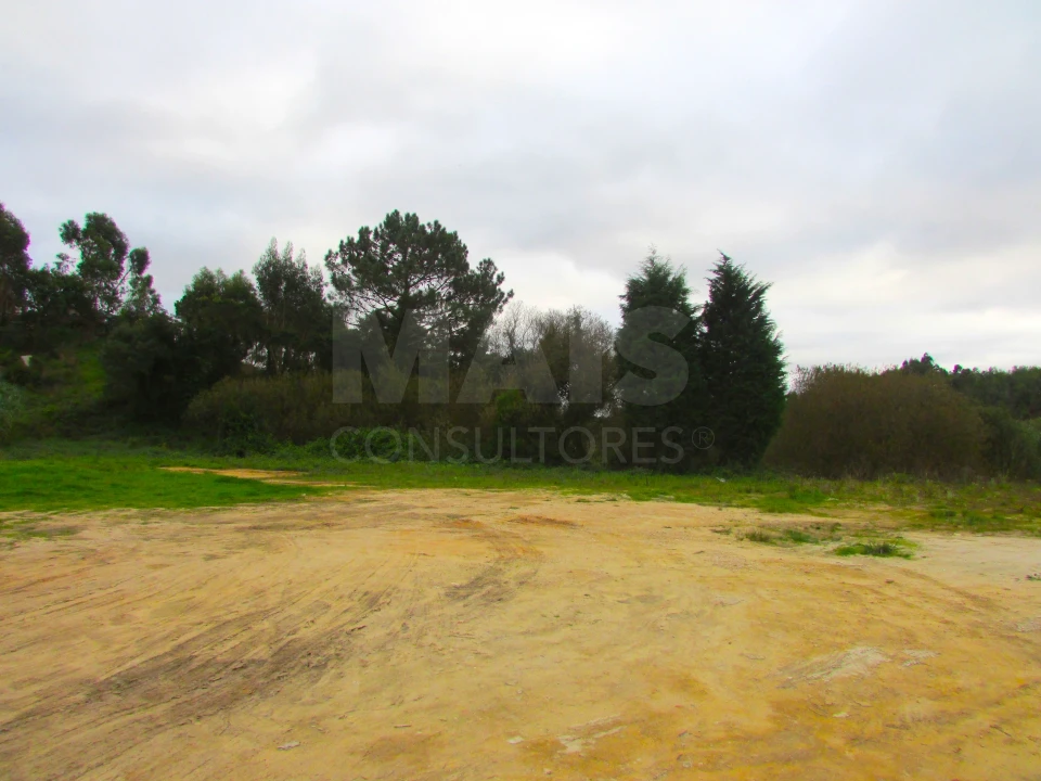 Terreno para Venda em Ramalhal Foto 4