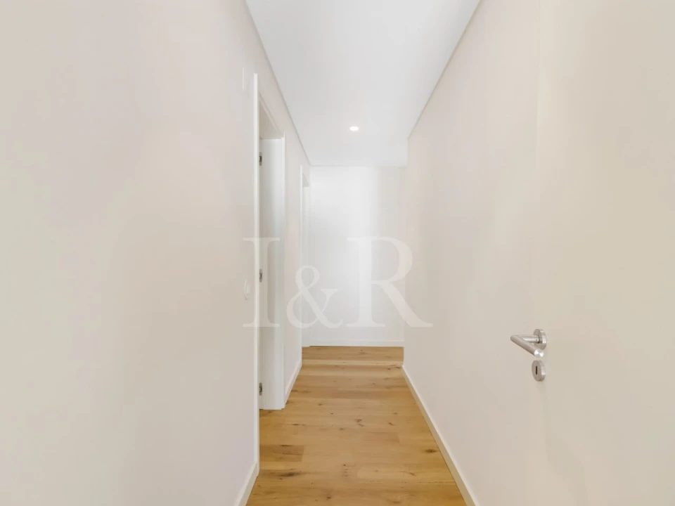 Apartamento T4 para Venda em Algés, Linda-A-Velha e Cruz Quebrada-Dafundo Foto 23