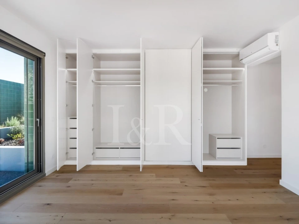 Apartamento T4 para Venda em Algés, Linda-A-Velha e Cruz Quebrada-Dafundo Foto 29
