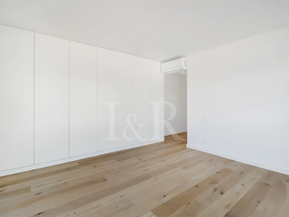 Apartamento T4 para Venda em Algés, Linda-A-Velha e Cruz Quebrada-Dafundo Foto 28