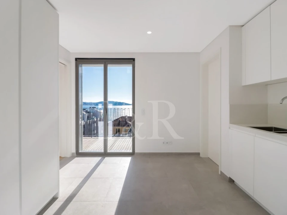 Apartamento T4 para Venda em Algés, Linda-A-Velha e Cruz Quebrada-Dafundo Foto 19