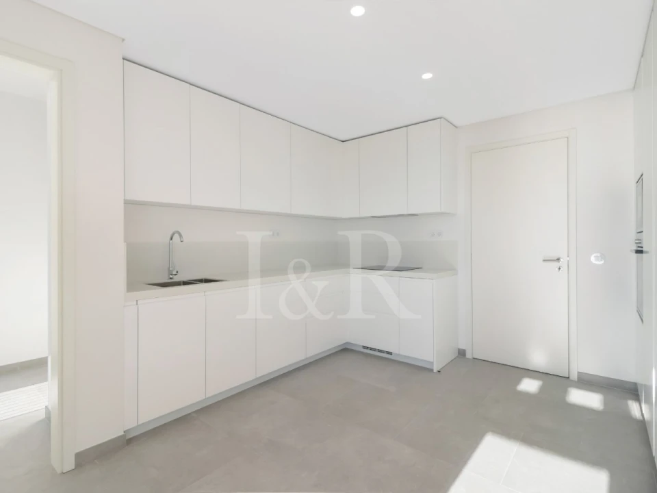 Apartamento T4 para Venda em Algés, Linda-A-Velha e Cruz Quebrada-Dafundo Foto 17