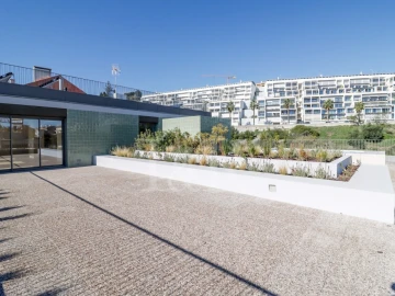 Apartamento T4 para Venda em Algés, Linda-A-Velha e Cruz Quebrada-Dafundo