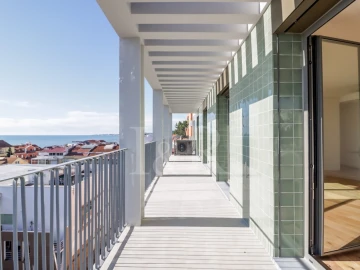 Apartamento T4 para Venda em Algés, Linda-A-Velha e Cruz Quebrada-Dafundo