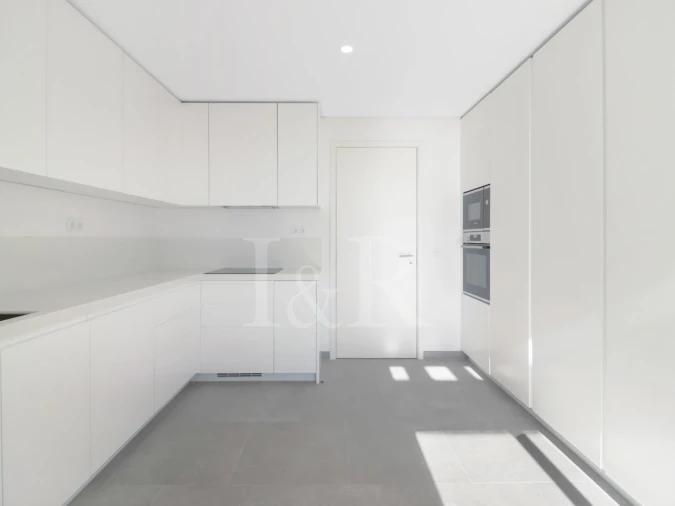 Apartamento T4 para Venda em Algés, Linda-A-Velha e Cruz Quebrada-Dafundo Foto 16
