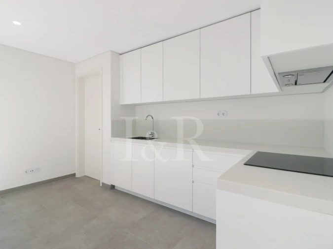 Apartamento T4 para Venda em Algés, Linda-A-Velha e Cruz Quebrada-Dafundo Foto 18