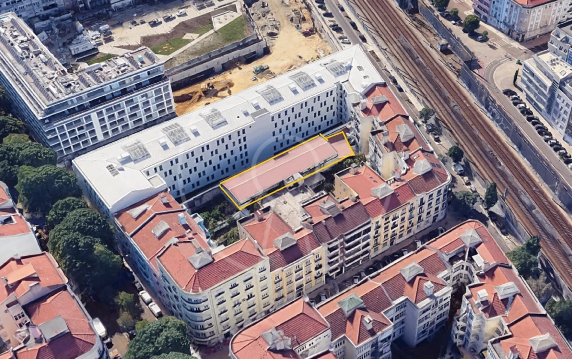 Armazém para Venda em Areeiro Foto 2