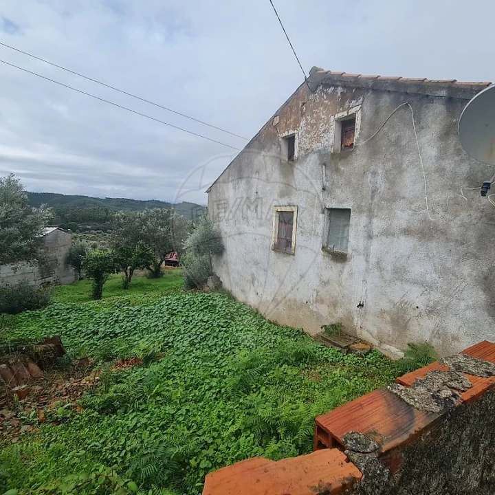 Moradia T3 para Venda em Envendos Foto 6