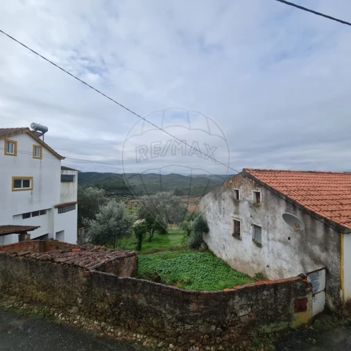 Moradia T3 para Venda em Envendos Foto 5