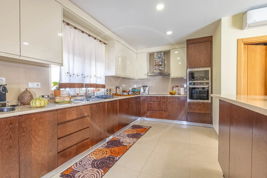 Moradia T4 para Venda em Murça Foto 8