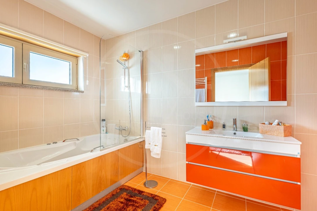 Moradia T4 para Venda em Murça Foto 19