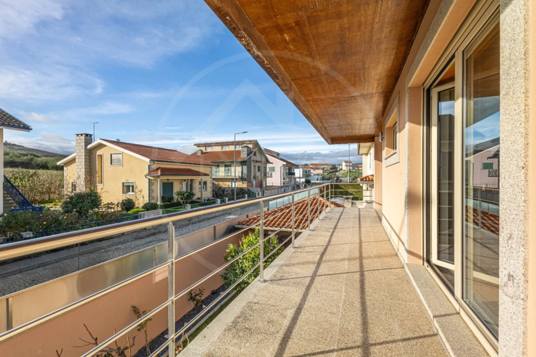 Moradia T4 para Venda em Murça Foto 24