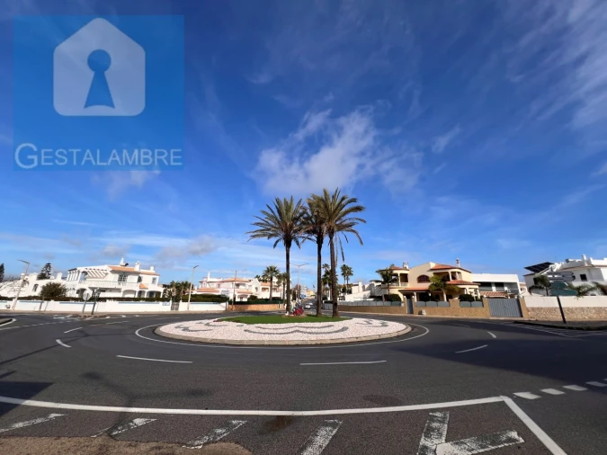 Terreno para Venda em Albufeira e Olhos de Água Foto 4