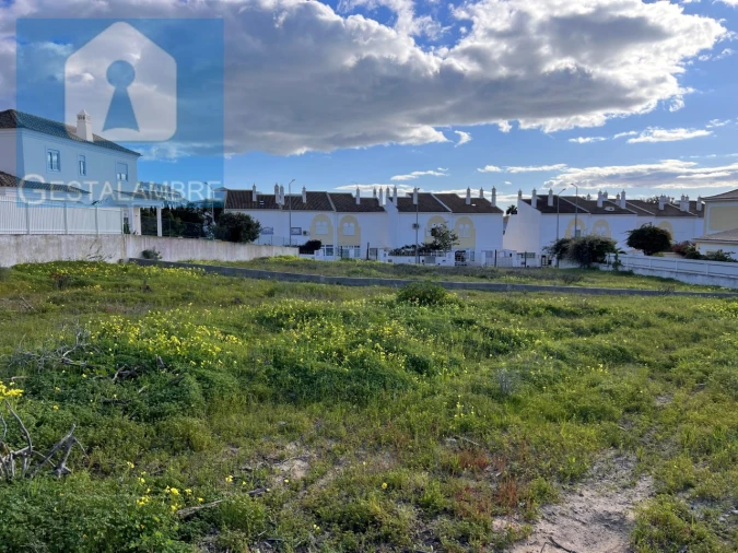 Terreno para Venda em Albufeira e Olhos de Água Foto 3