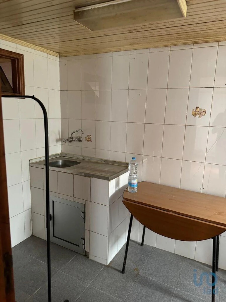 Moradia T2 para Venda em Peso da Régua e Godim Foto 8
