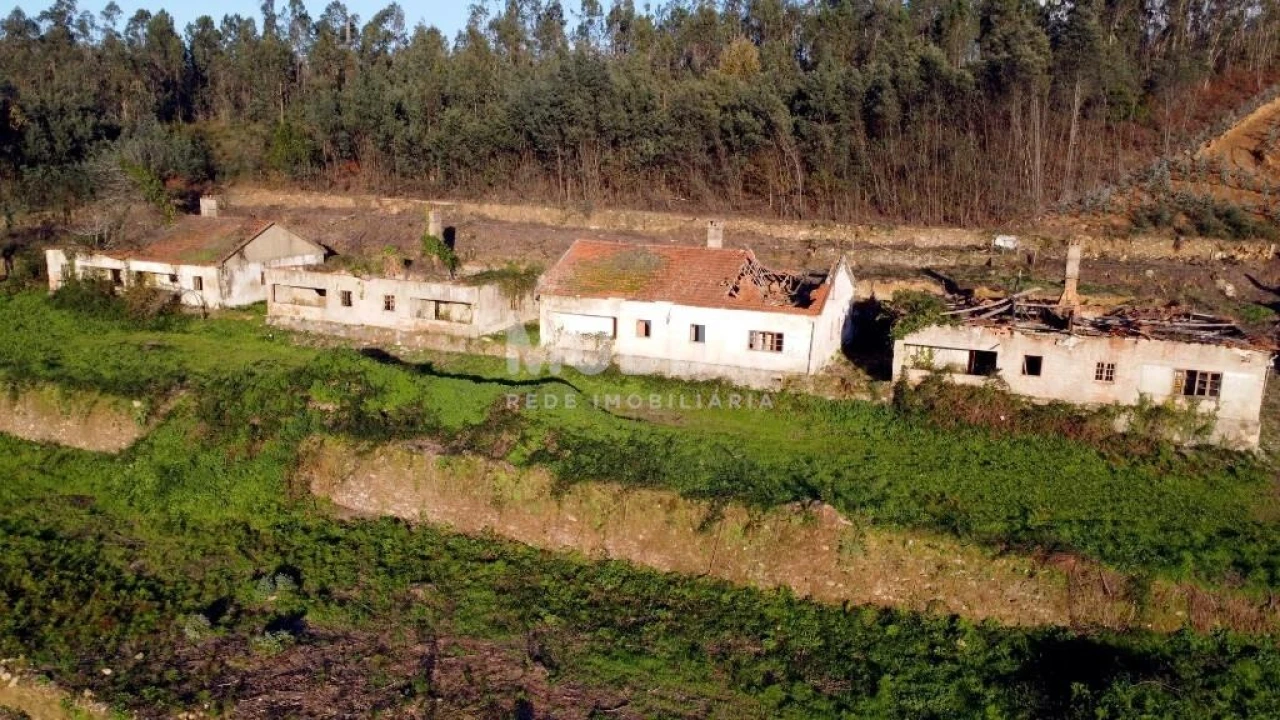 Quinta T2 para Venda em Pinheiro da Bemposta, Travanca e Palmaz Foto 8