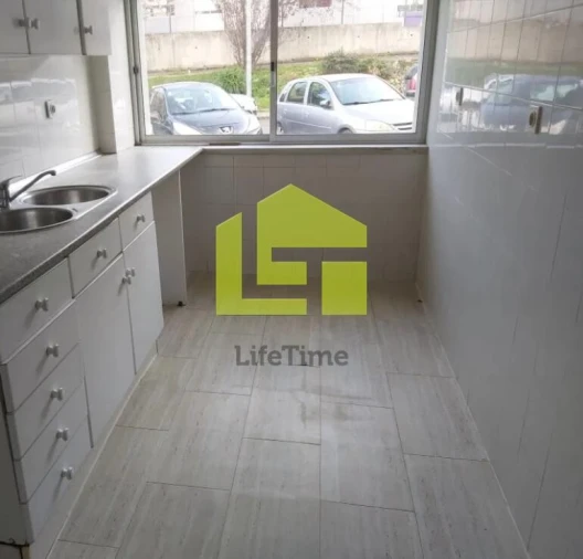 Apartamento T3 para Venda em Loures