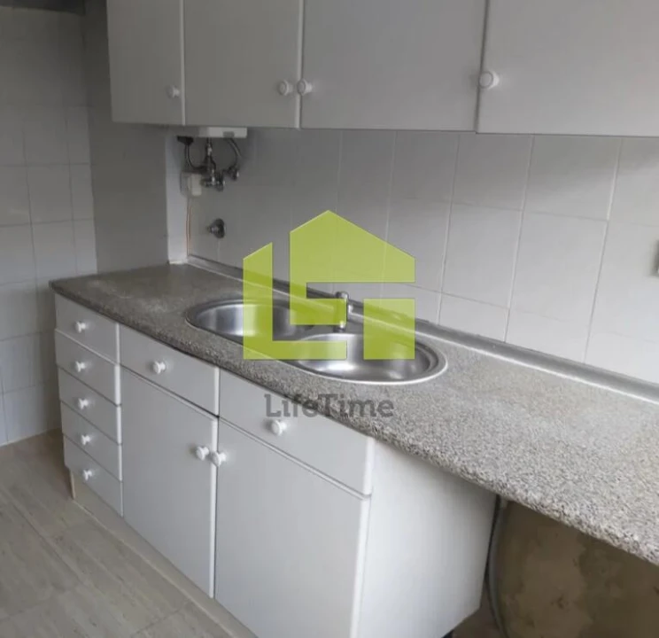 Apartamento T3 para Venda em Loures Foto 2