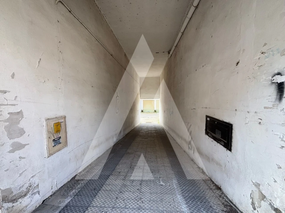 Garagem para Venda em Albergaria-A-Velha e Valmaior Foto 12