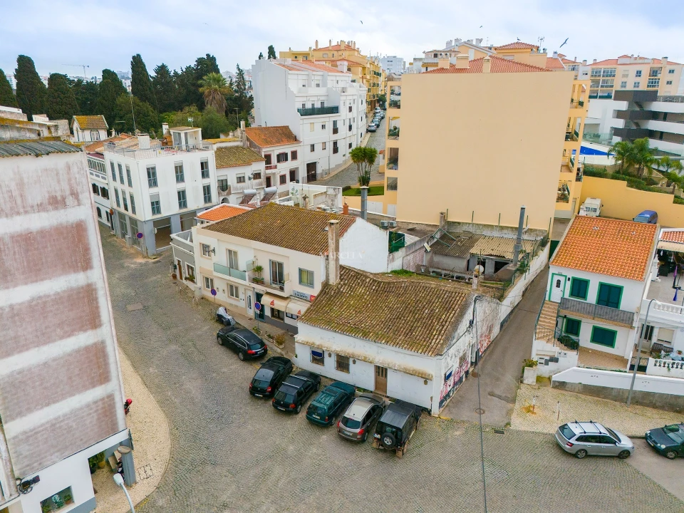 Moradia T1 para Venda em Lagos (São Sebastião e Santa Maria) Foto 3