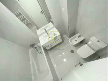 Apartamento T2 para Venda em Tavarede