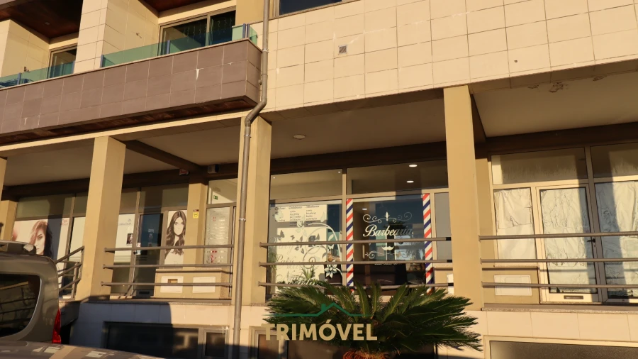 Loja para Venda em Escapães Foto 15